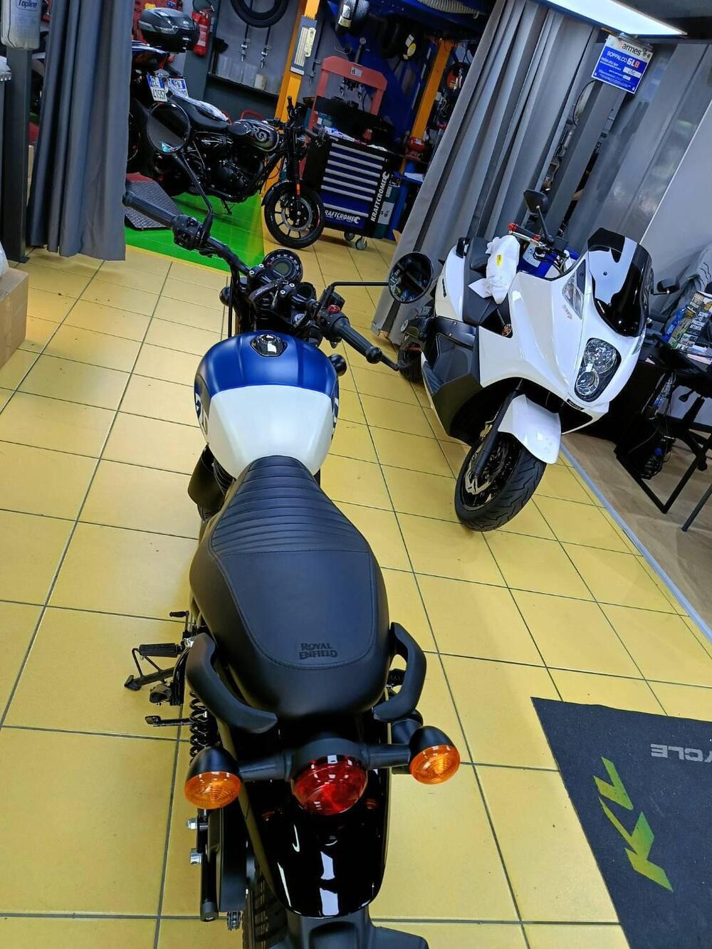 Royal Enfield HNTR 350 (2022 - 26) (3)