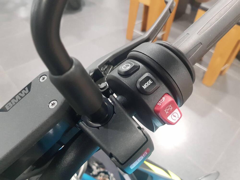 Bmw R 1300 R (2026) (6)