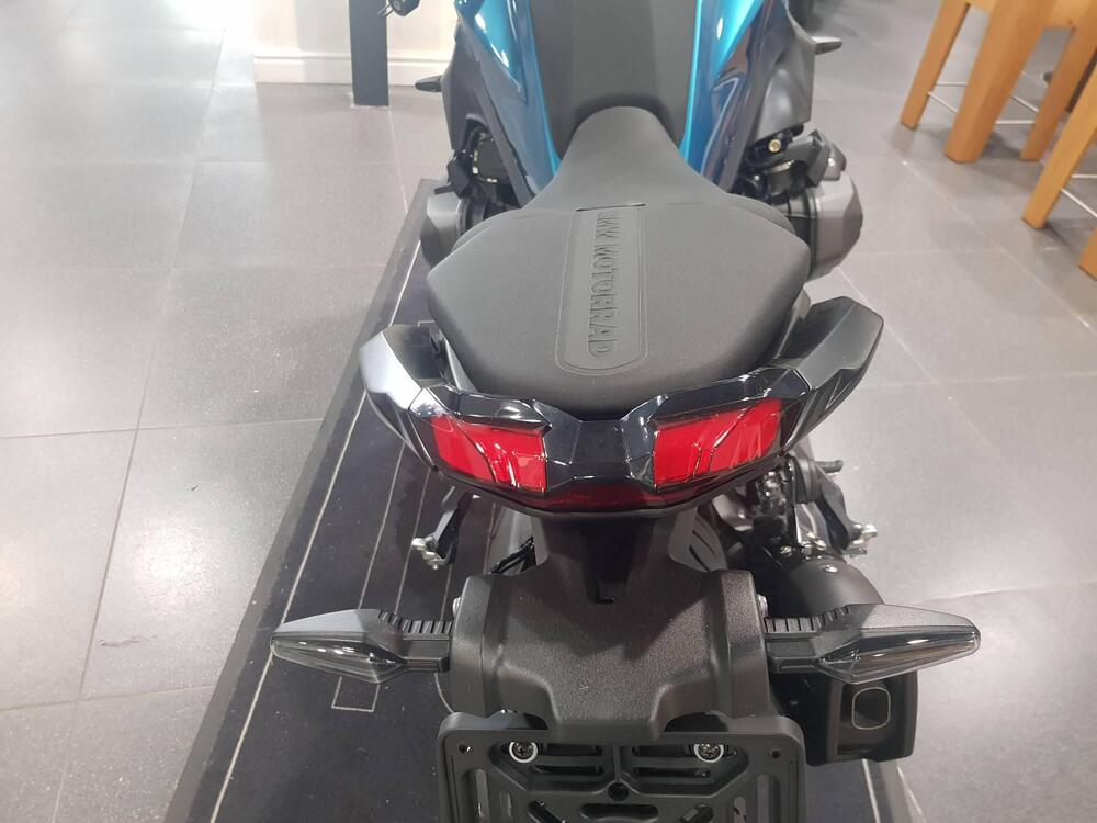 Bmw R 1300 R (2026) (12)