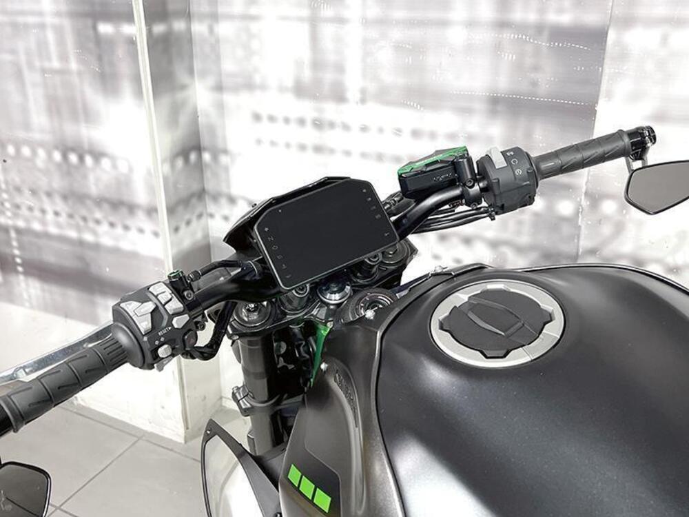 Kawasaki Z 900 A2 (2025 - 26) (6)