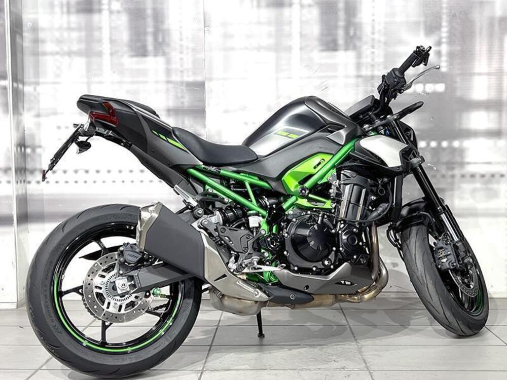 Kawasaki Z 900 A2 (2025 - 26) (8)