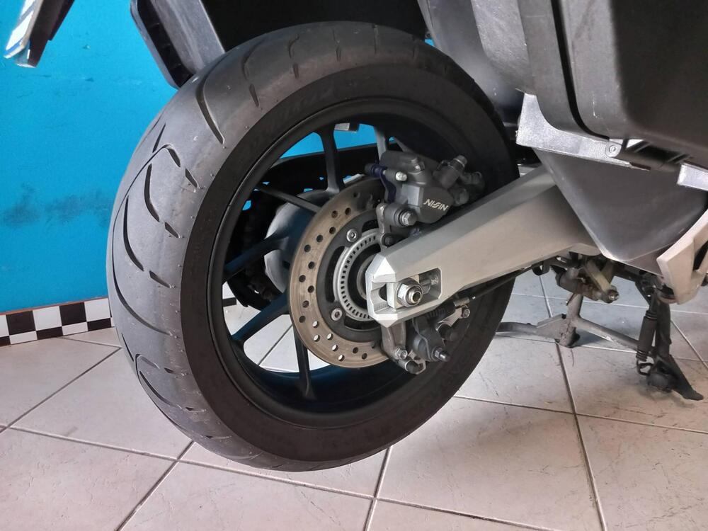 Honda Forza 750 DCT Travel (2021 - 24) (11)