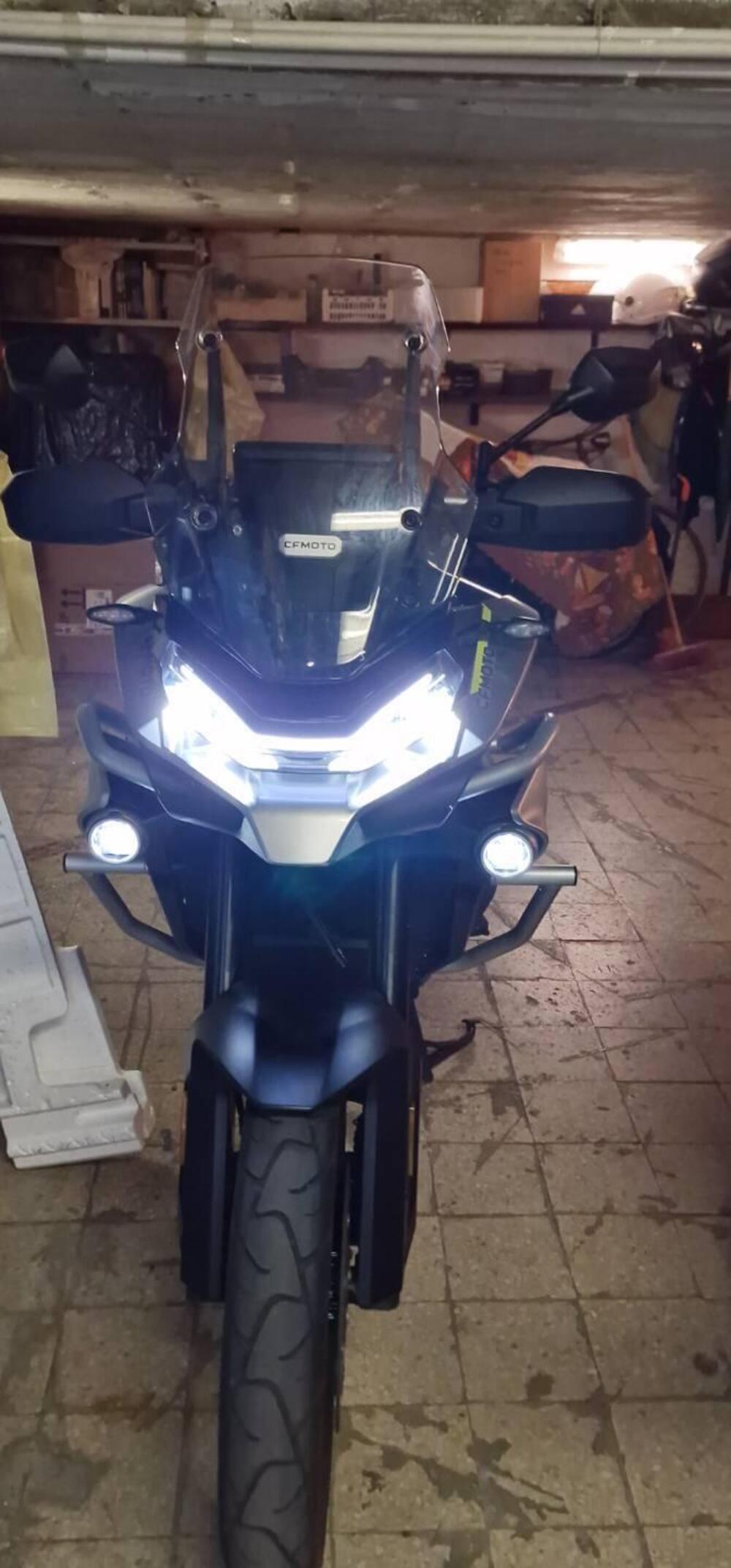 CFMOTO 800MT Touring (2022 - 26) (4)