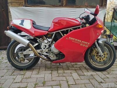 Ducati 900 Superlight Europa rossa MY 1993 d&#039;epoca
