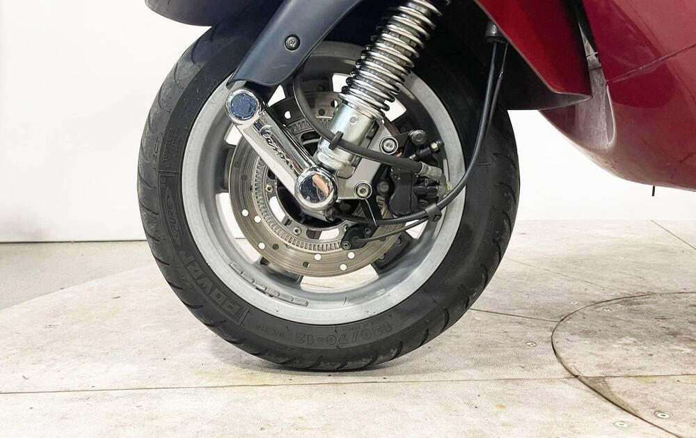 Vespa GTS 250 i.e. abs (3)