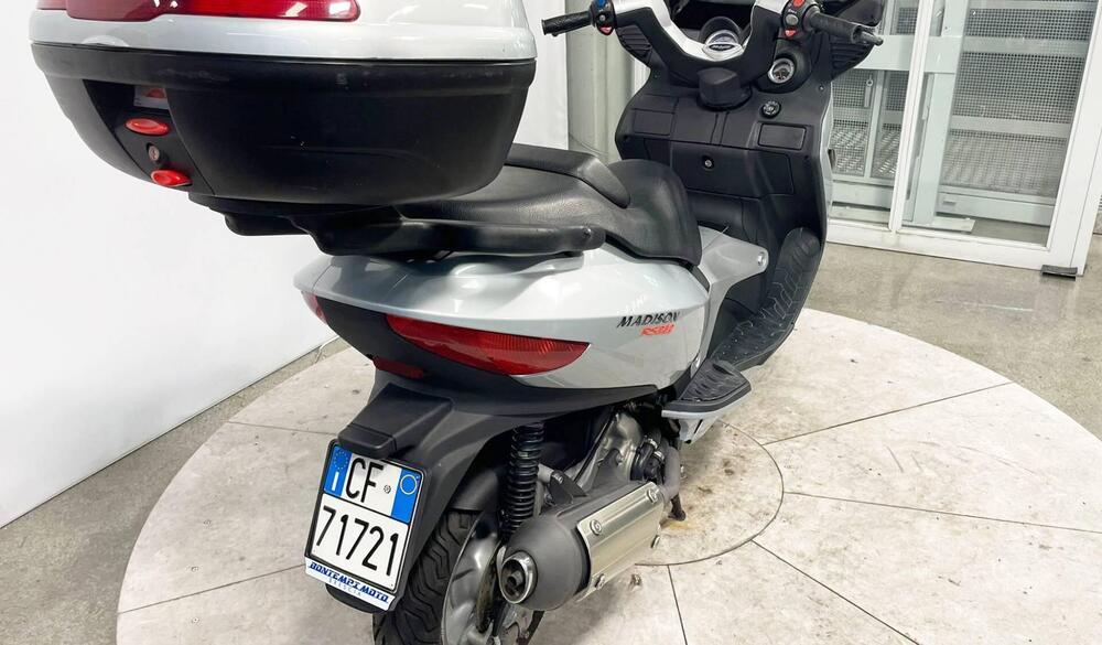 Malaguti Madison 250 RS (2003 - 04) (10)