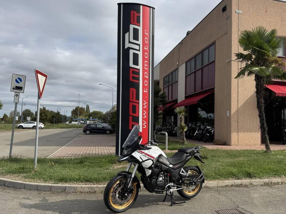 Cyclone RX600 (2025 - 26) (6)