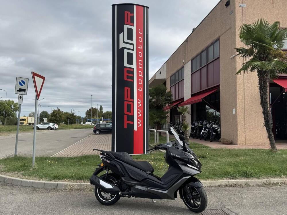 Cyclone RT3S (2025) (13)