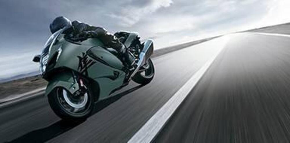 Suzuki GSX 1300 R Hayabusa (2025) (2)