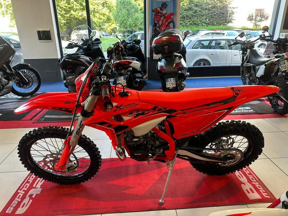 Betamotor RR X-PRO 300 2T Enduro (2025) (6)