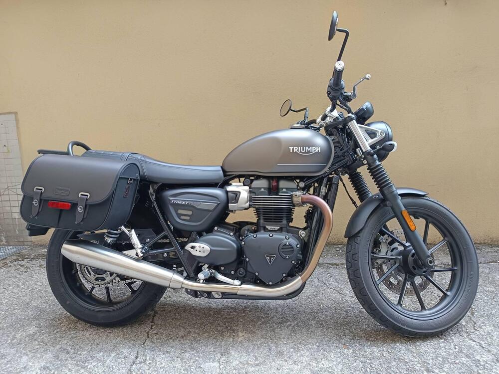 Triumph Street Twin 900 (2021 - 22) (2)