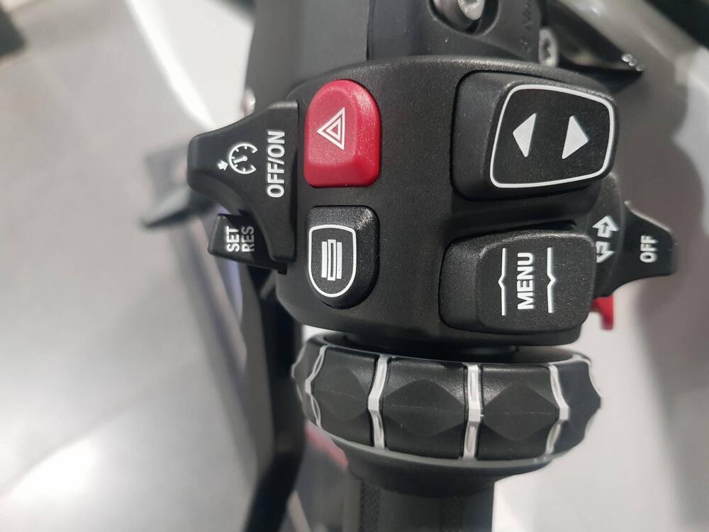 Bmw R 1300 RS (2026) (16)