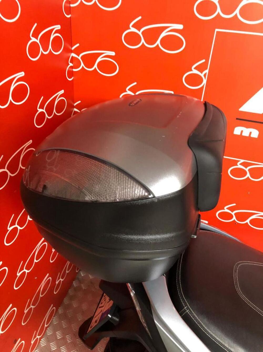 Kymco Agility 300i (2021 - 25) (5)