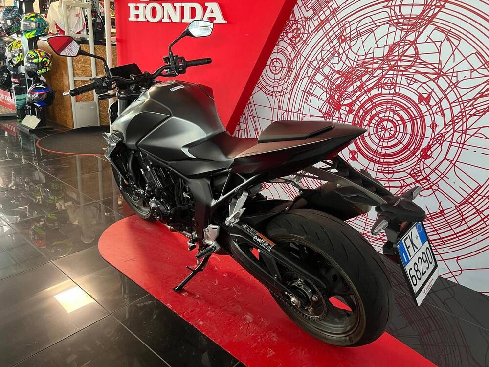 Honda CB 1000 Hornet (2025 - 26) (7)