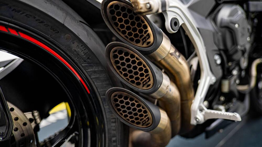 MV Agusta Brutale 800 RR (2017 - 20) (12)