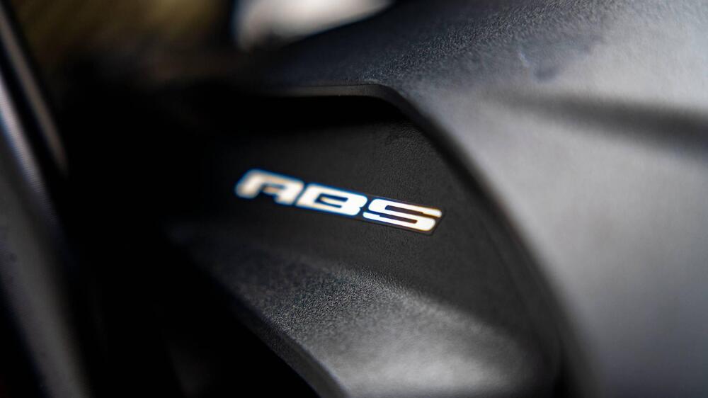 MV Agusta Brutale 800 RR (2017 - 20) (19)