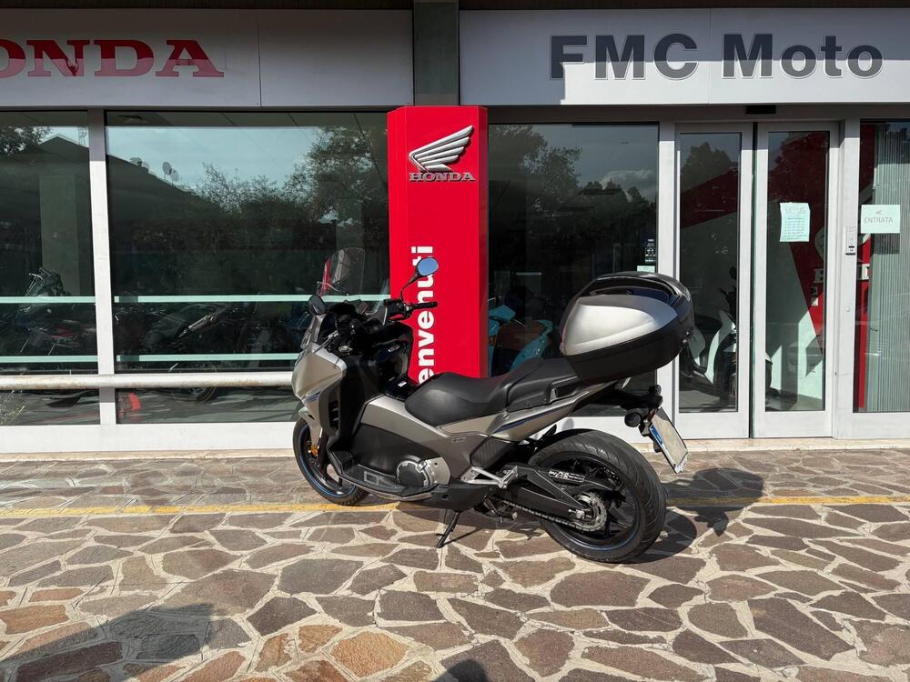 Honda Integra 750 DCT (2016 - 17) (7)