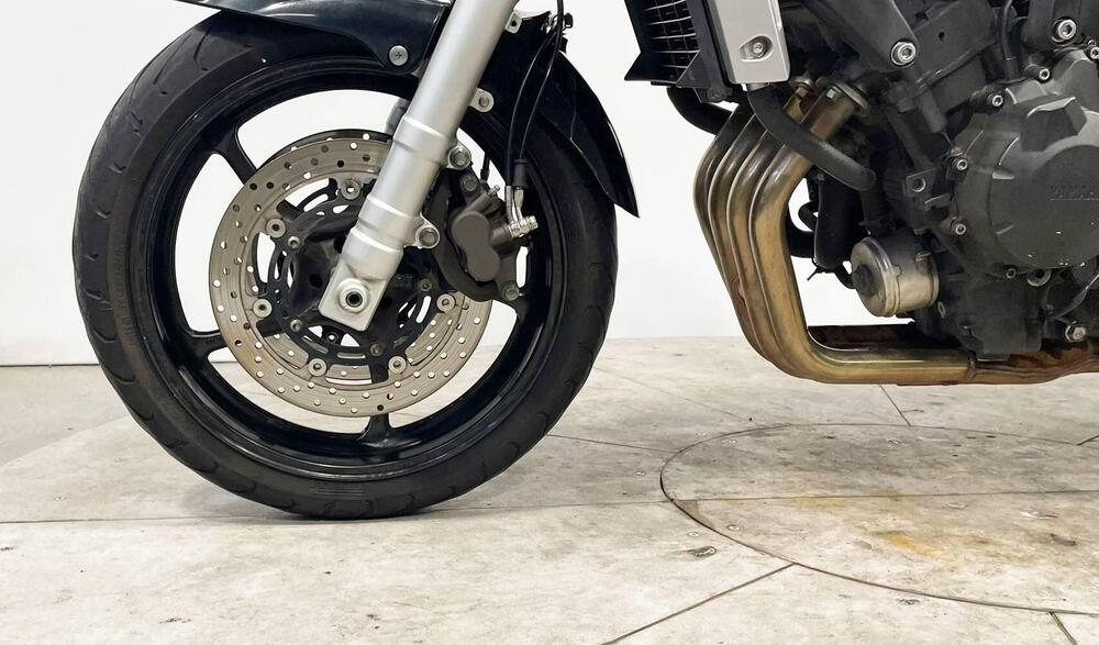 Yamaha FZ6 (2004 - 07) (6)