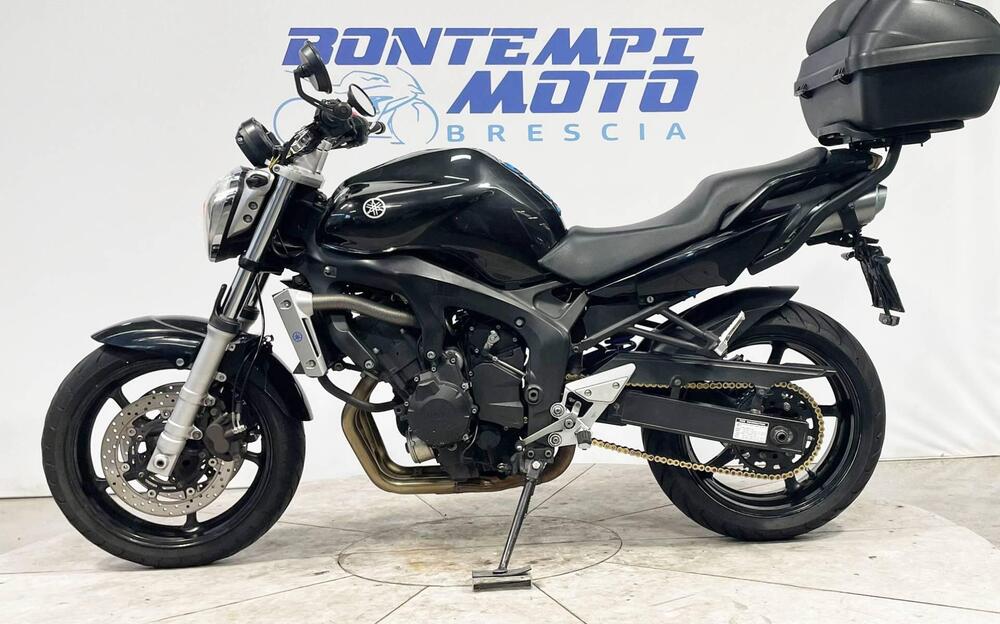 Yamaha FZ6 (2004 - 07) (2)