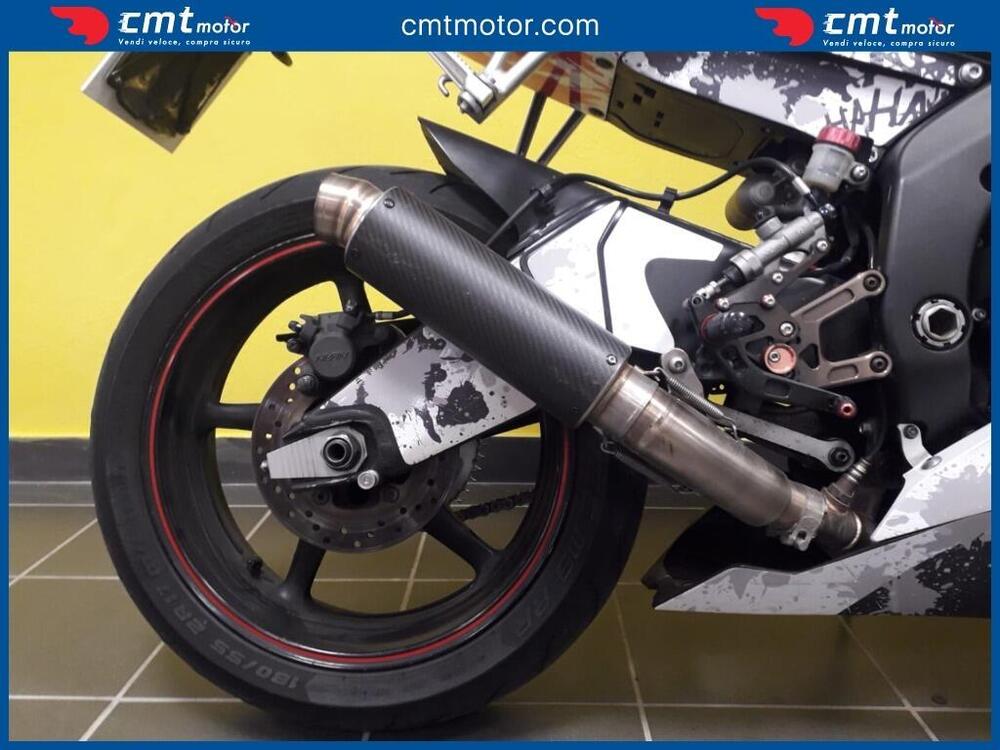 Yamaha YZF R6 (2008 - 09) (6)