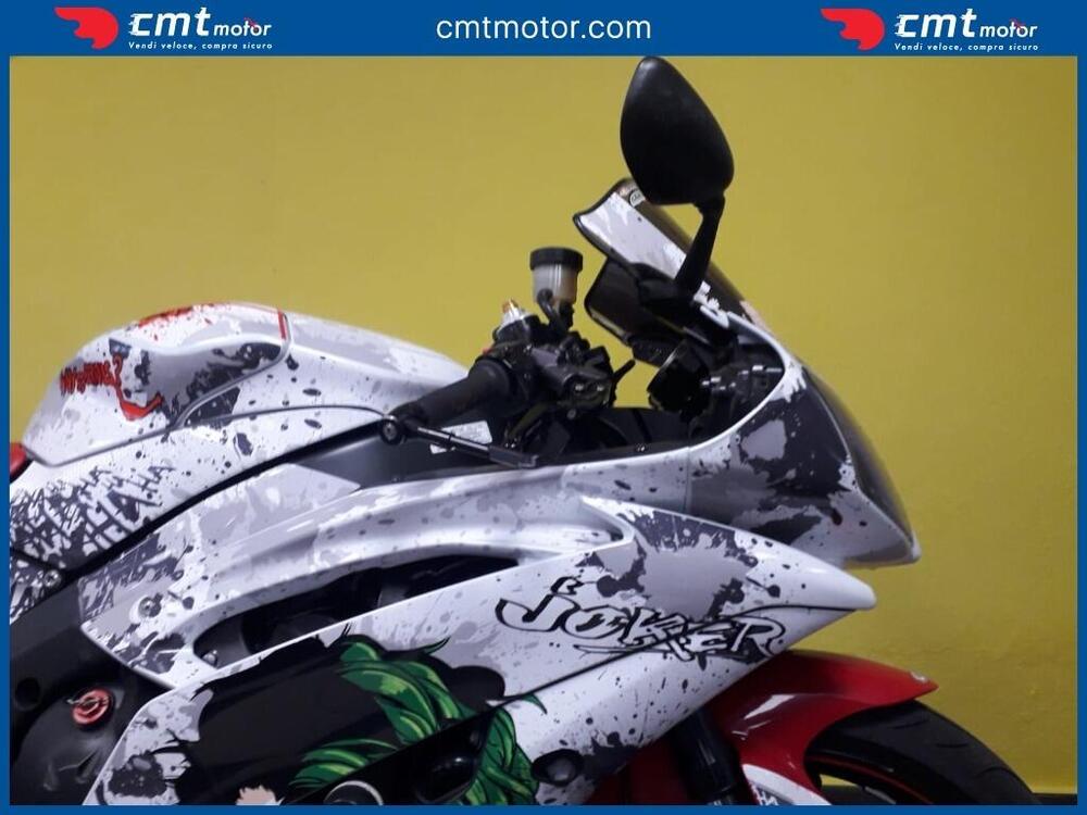 Yamaha YZF R6 (2008 - 09) (8)