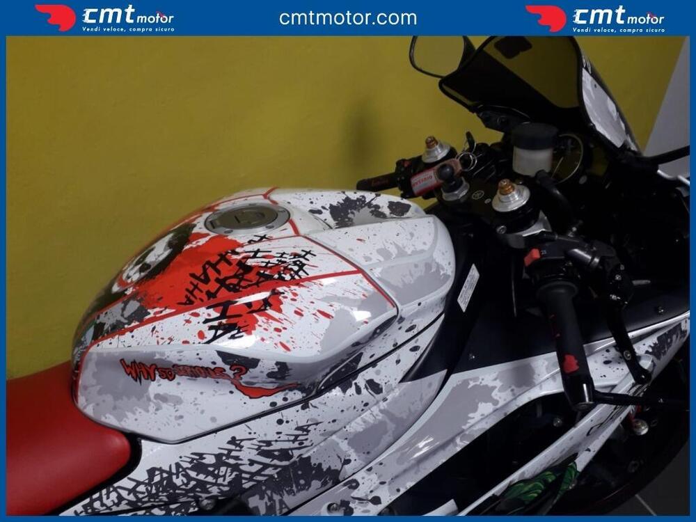 Yamaha YZF R6 (2008 - 09) (10)