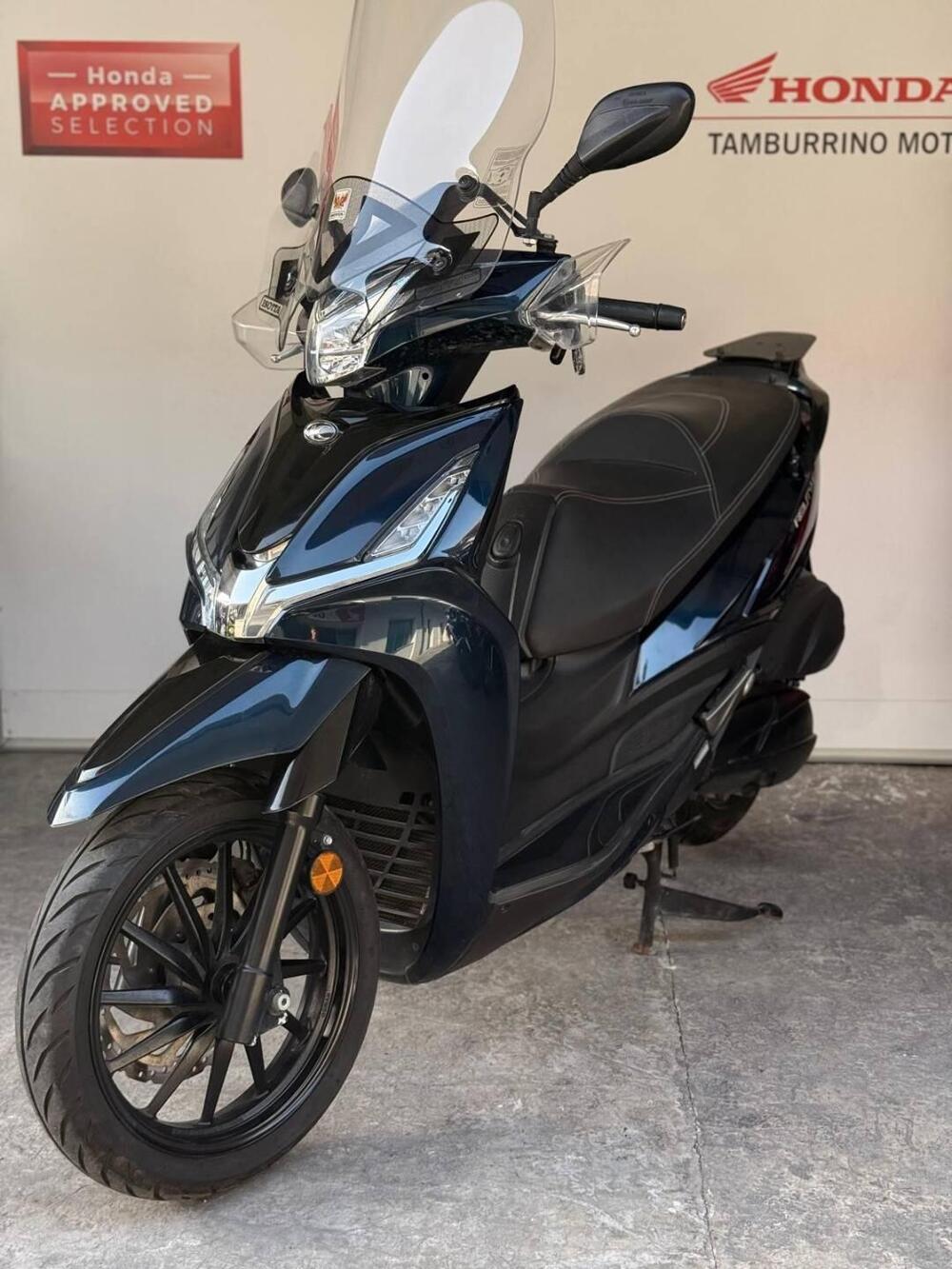Kymco Agility 300i (2021 - 25) (5)