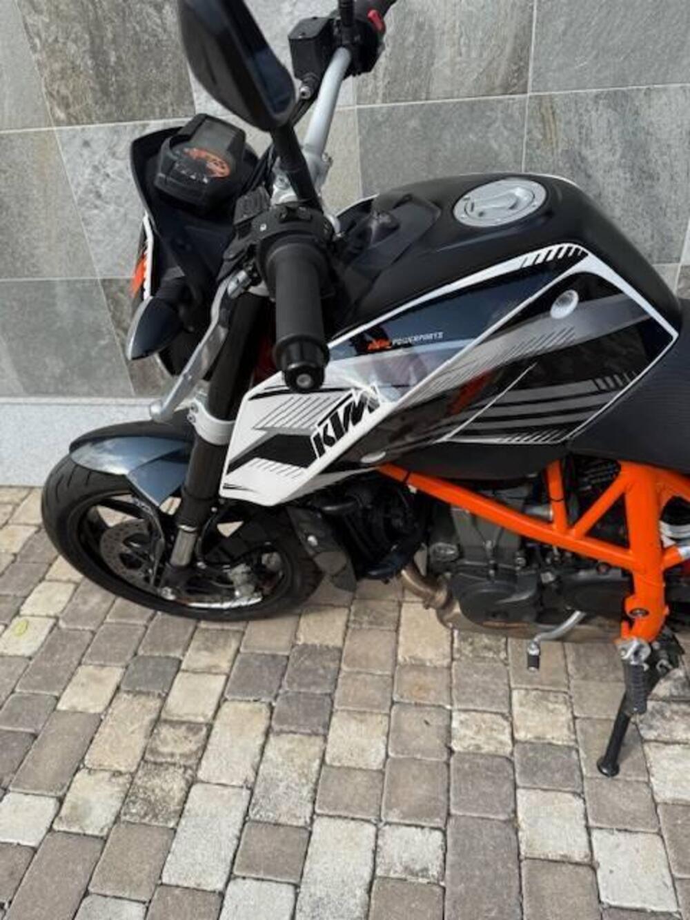 KTM 690 Duke (2012 - 16) (3)