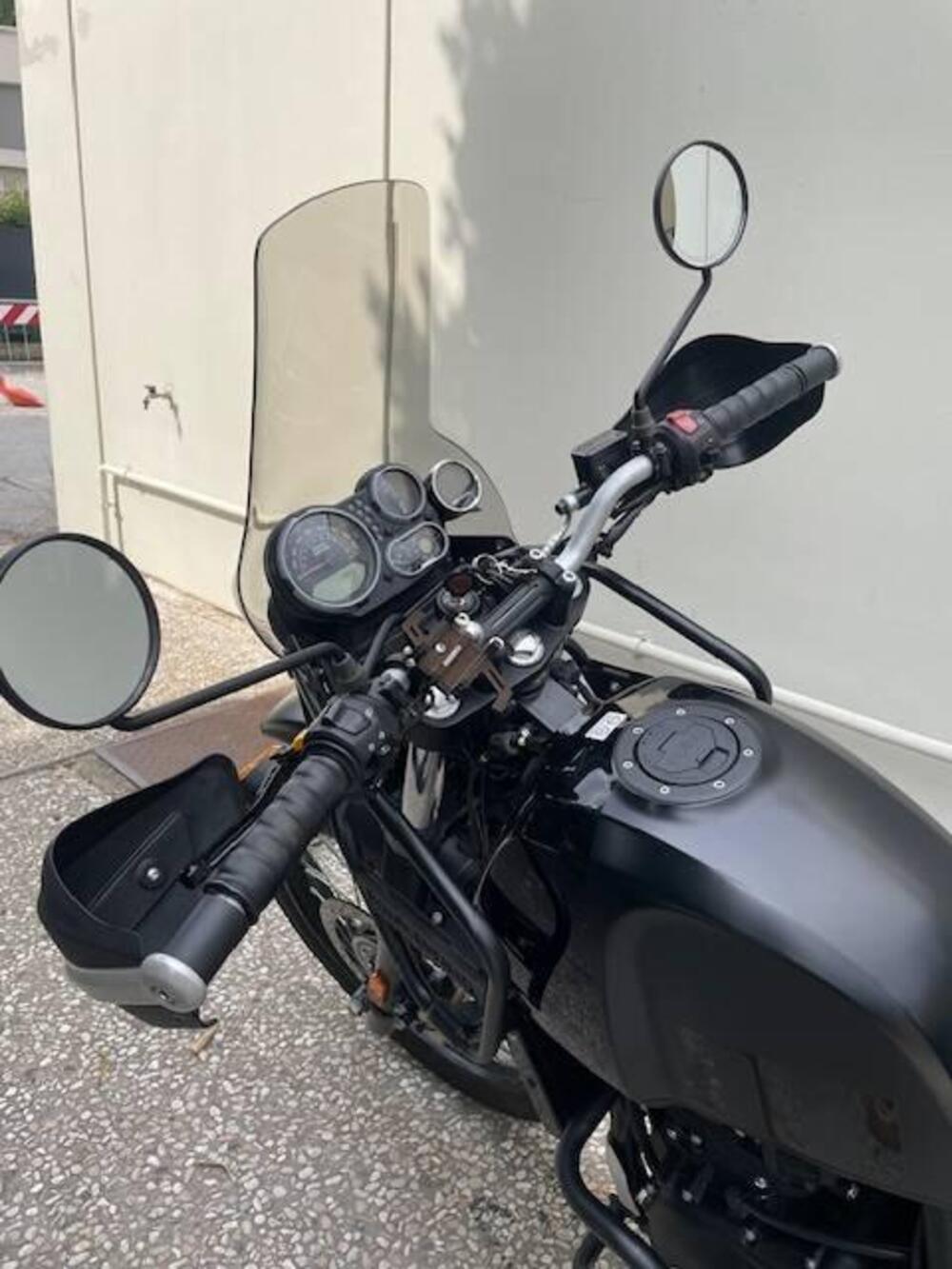 Royal Enfield Himalayan 411 (2021 - 24) (6)