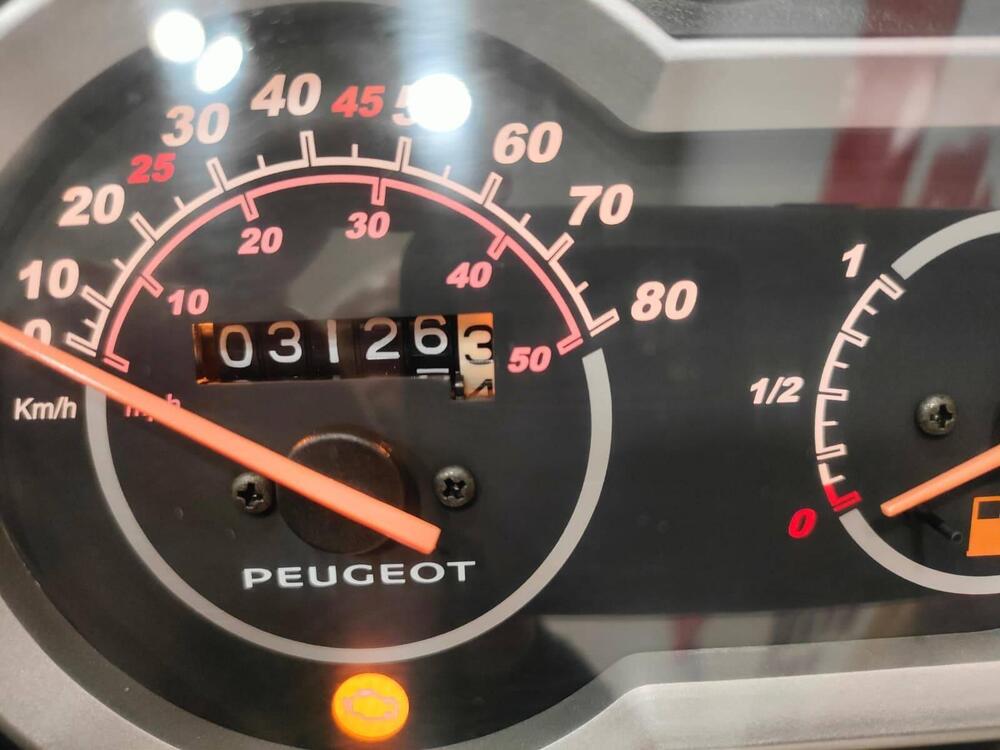 Peugeot Tweet 50 Active (2021 - 25) (9)