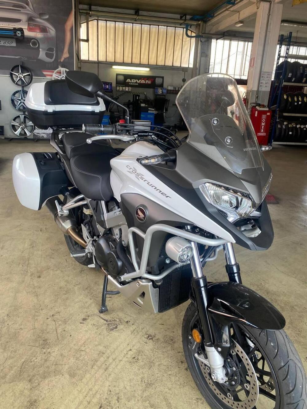 Honda Crossrunner ABS (2015 - 16) (2)