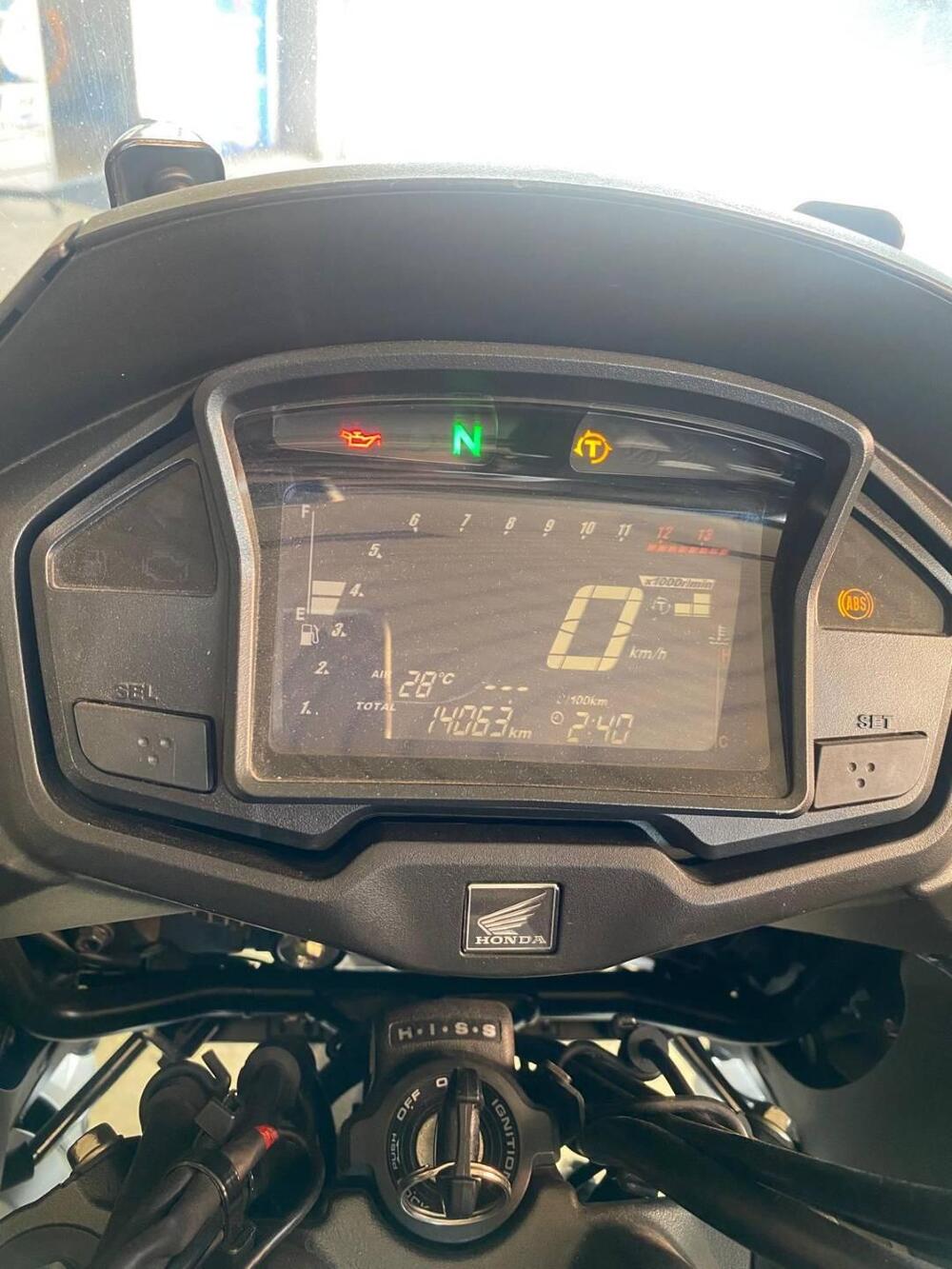 Honda Crossrunner ABS (2015 - 16) (6)