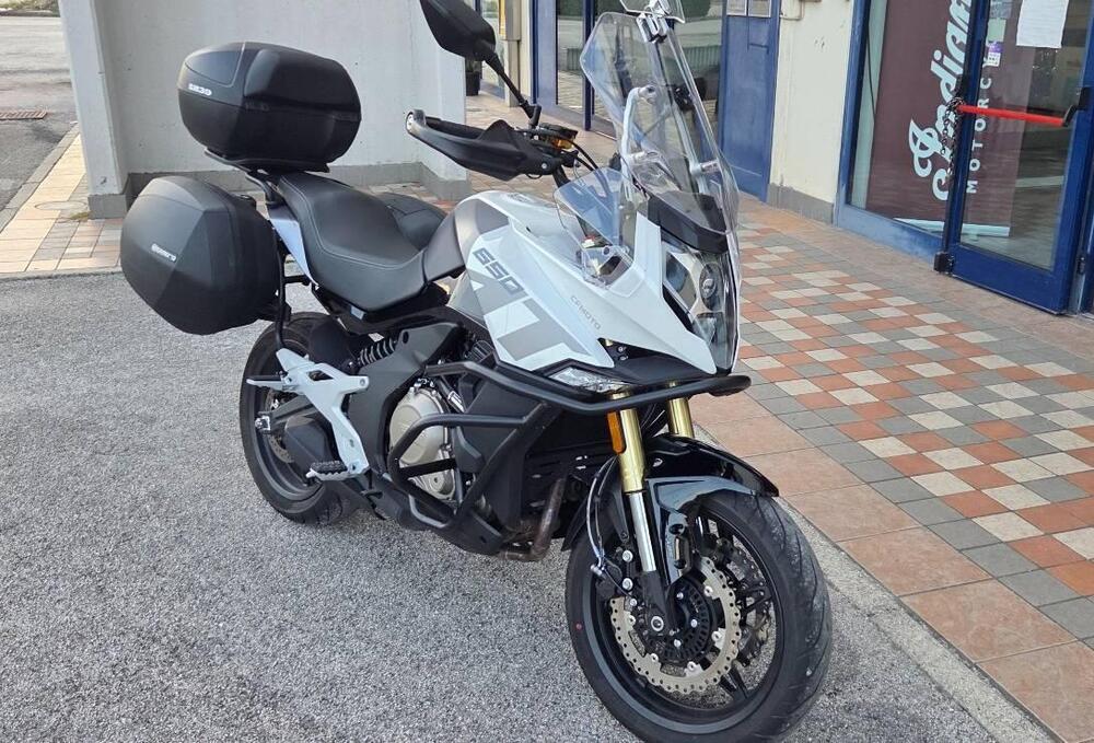 CFMOTO 650MT (2021 - 24) (3)