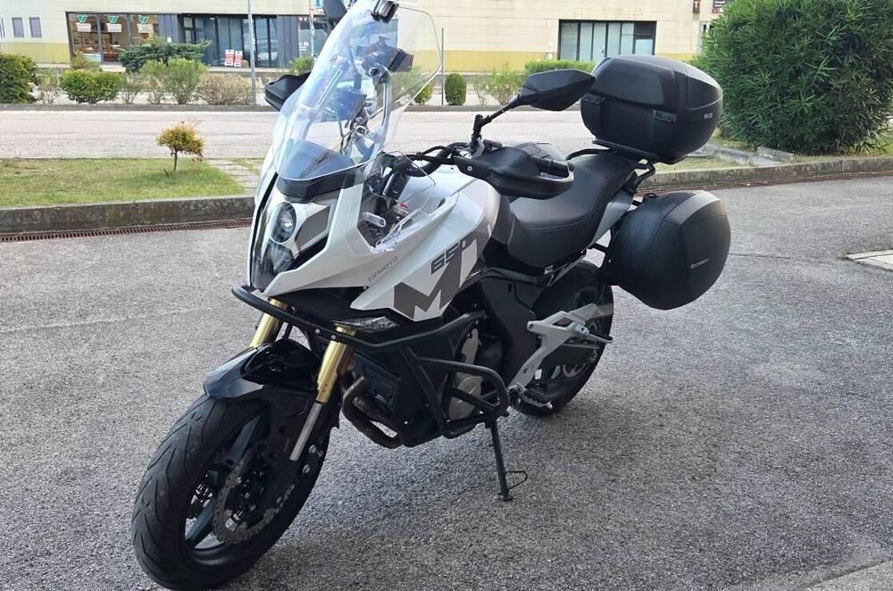 CFMOTO 650MT (2021 - 24) (4)