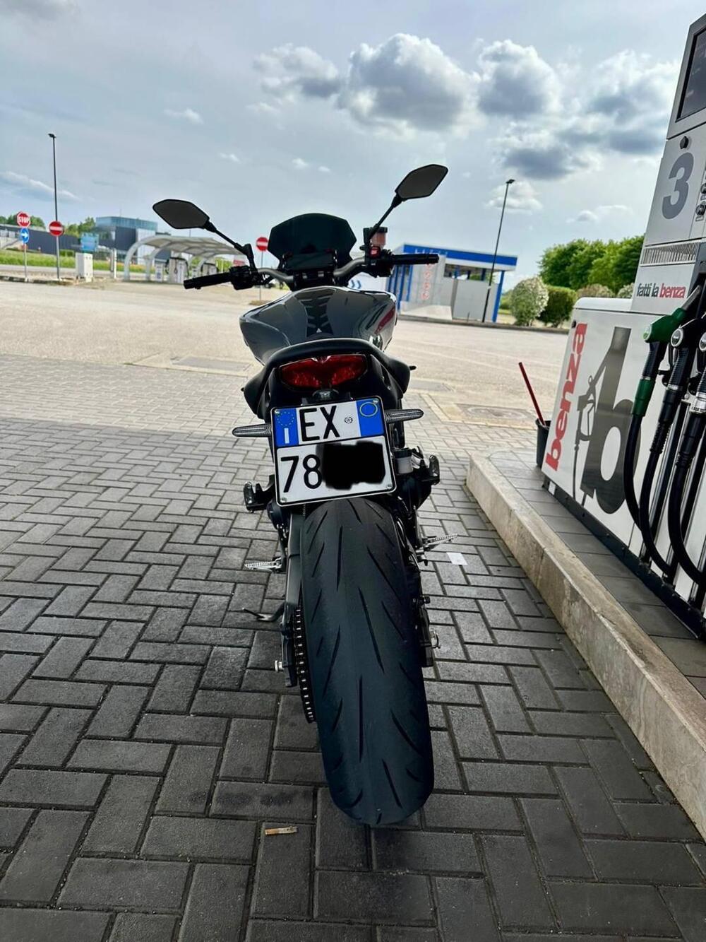 Yamaha MT-09 (2021 - 23) (5)