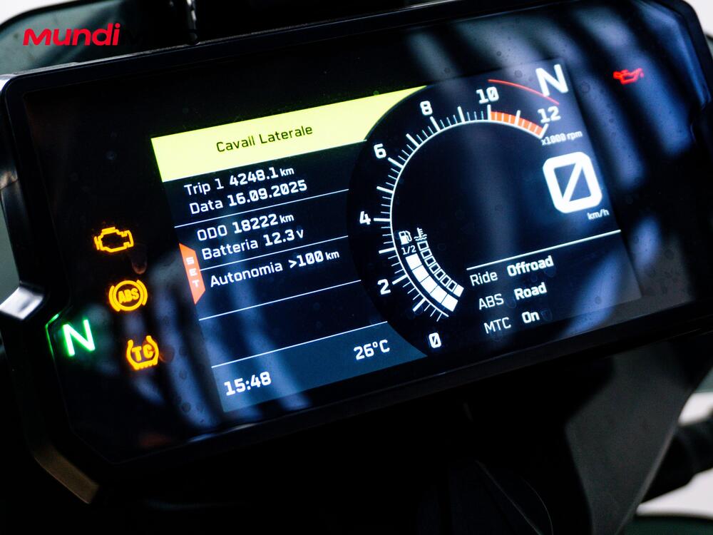 KTM 890 Adventure (2021) (12)