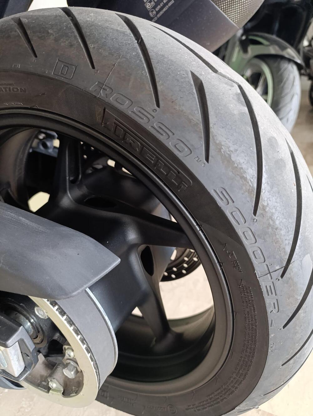 Yamaha T-Max 530 SX Sport Edition (2018 - 19) (10)