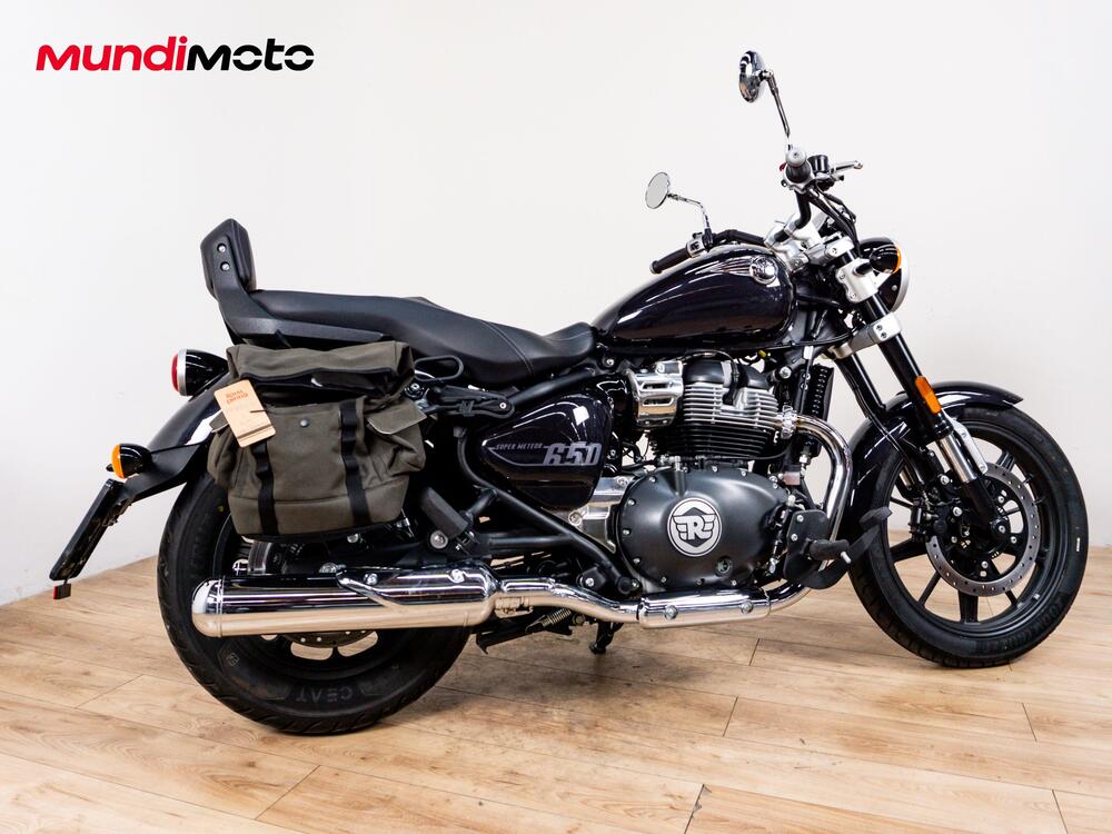 Royal Enfield Super Meteor 650 (2023 - 26) (3)