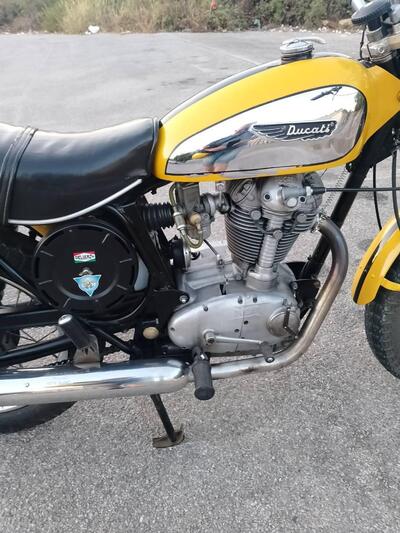 Ducati Scrambler d&#039;epoca