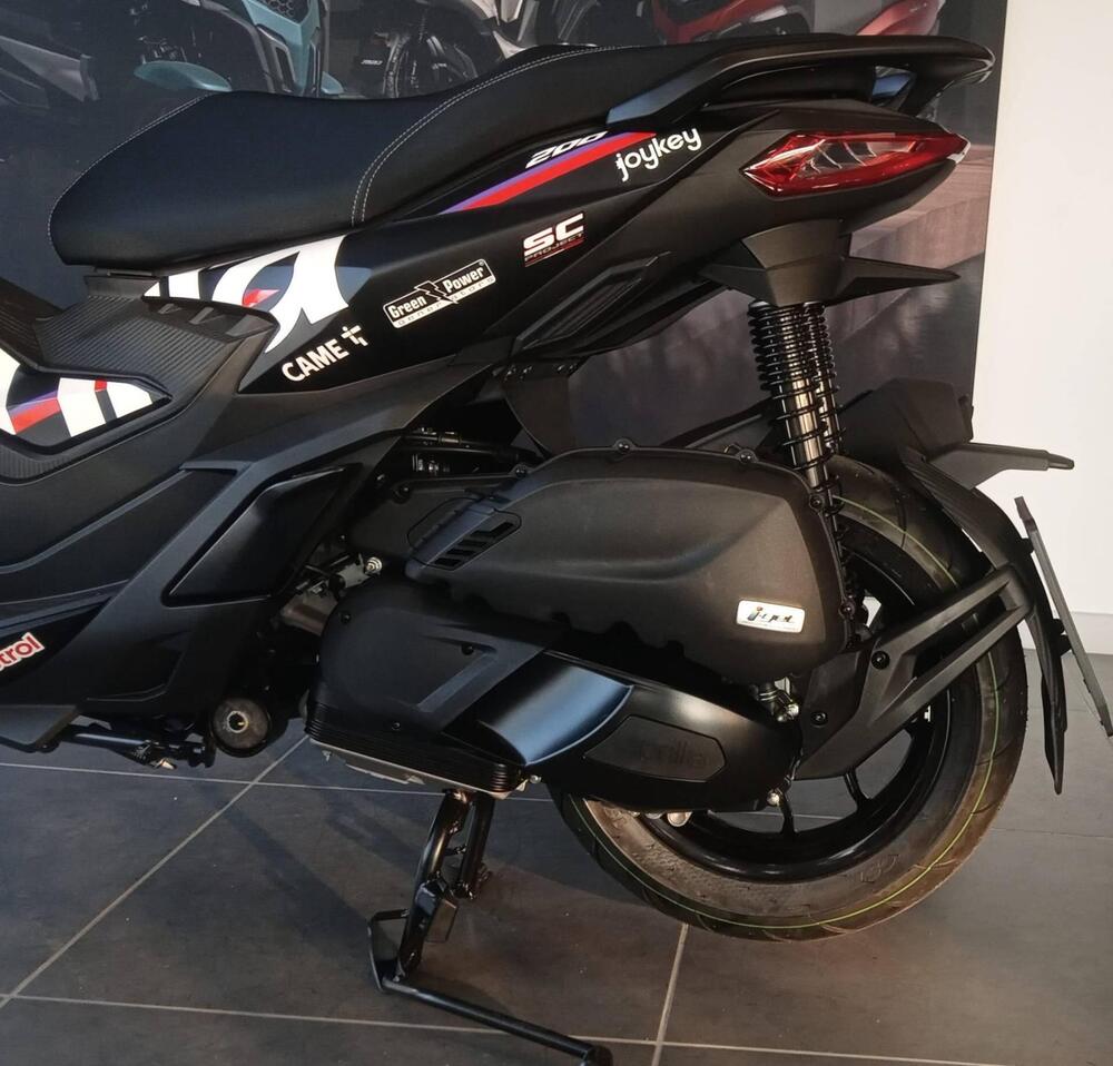 Aprilia SR GT 200 Replica (2025 - 26) (9)