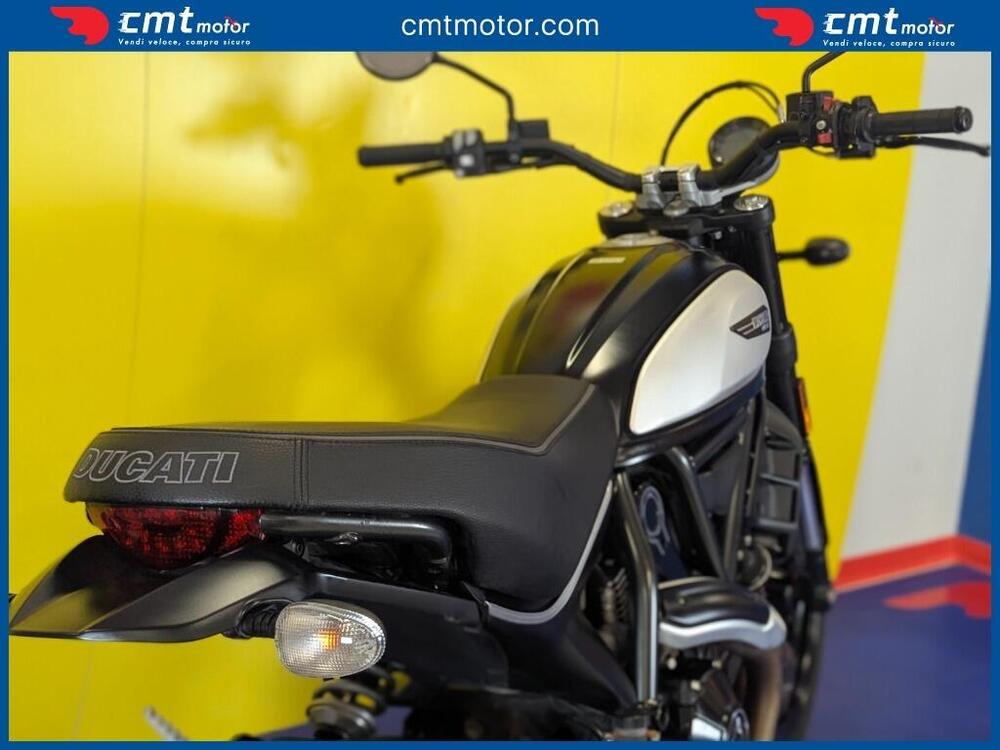 Ducati Scrambler 800 Icon Dark (2020) (10)