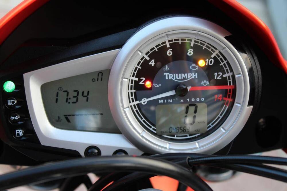 Triumph Street Triple (2007 - 12) (8)
