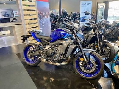 Yamaha MT-09 Y-AMT (2024 - 25) nuova