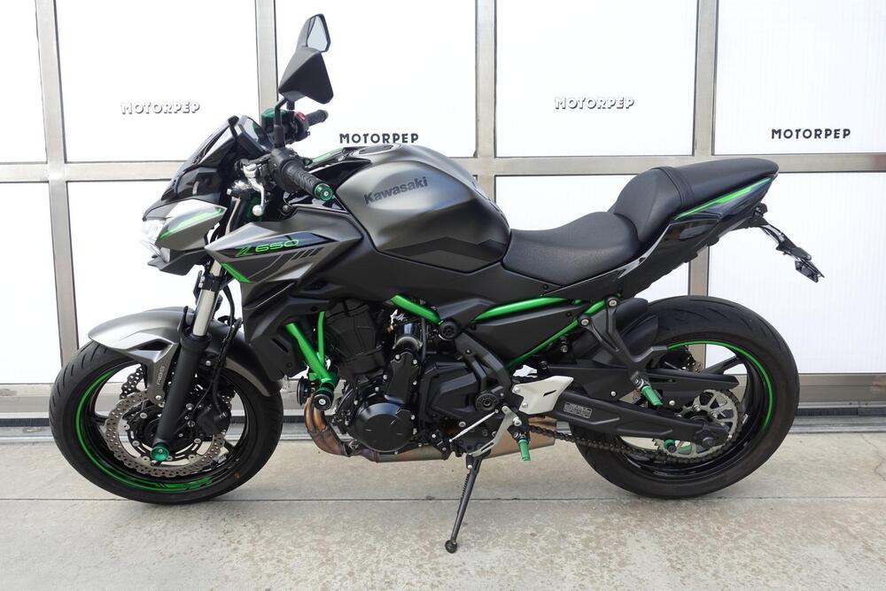 Kawasaki Z 650 (2021 - 24) (4)