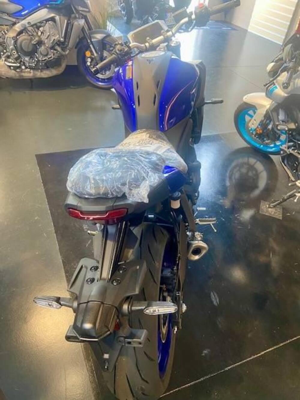 Yamaha MT-07 Y-AMT (2025 - 26) (2)