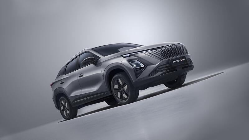 Omoda 5, arriva la versione full hybrid: ecco tutti i dettagli 