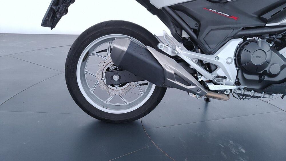 Honda NC 750 X ABS (2016 -17) (12)