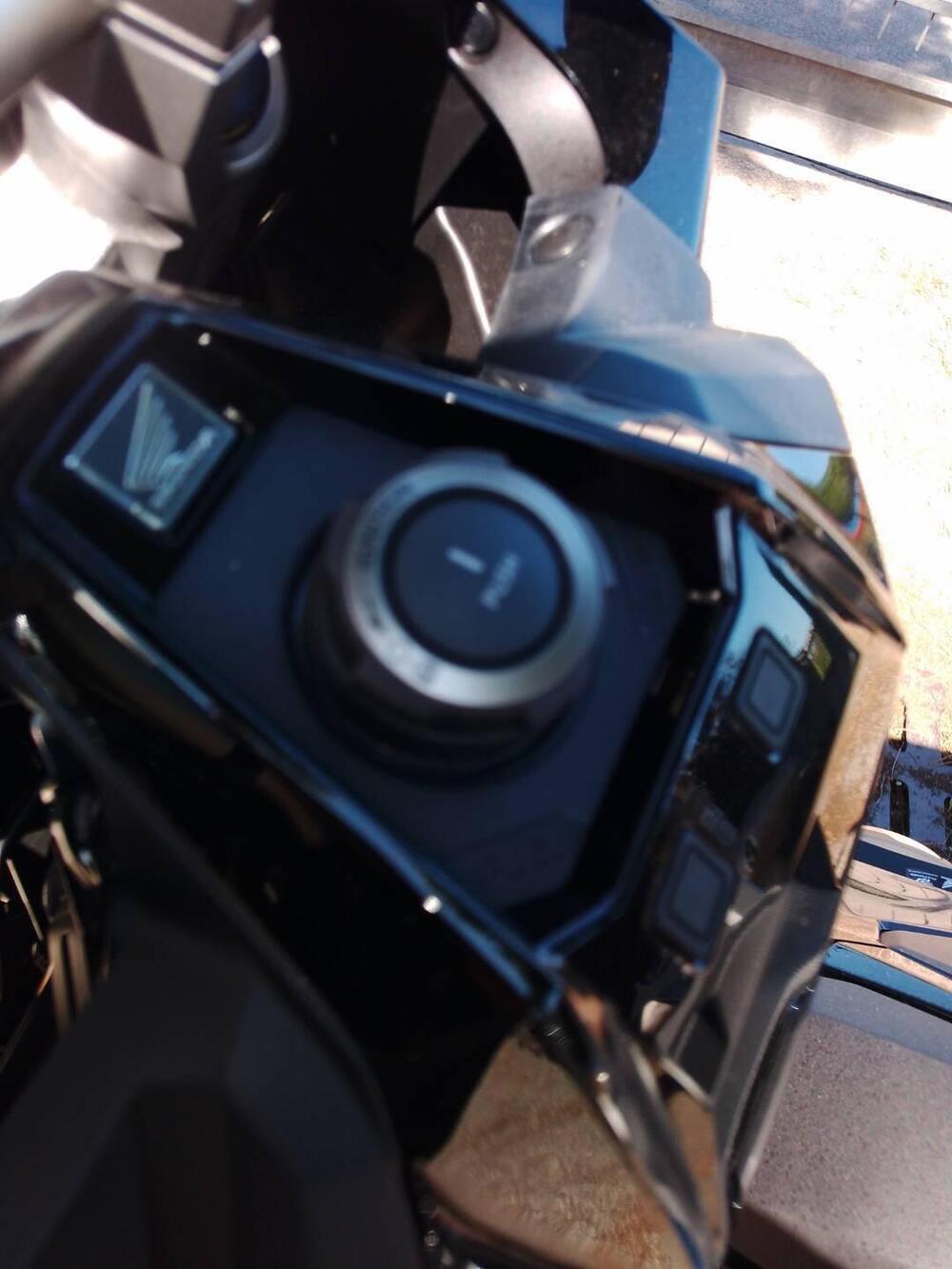 Honda X-ADV 750 Gravel (2025 - 26) (7)