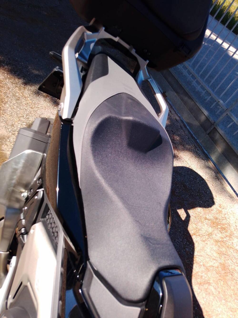 Honda X-ADV 750 Gravel (2025 - 26) (17)