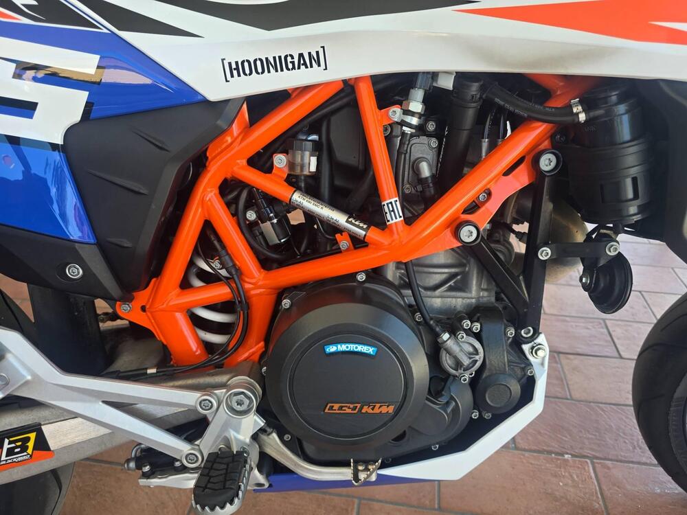 KTM 690 SMC R (2019 - 20) (4)